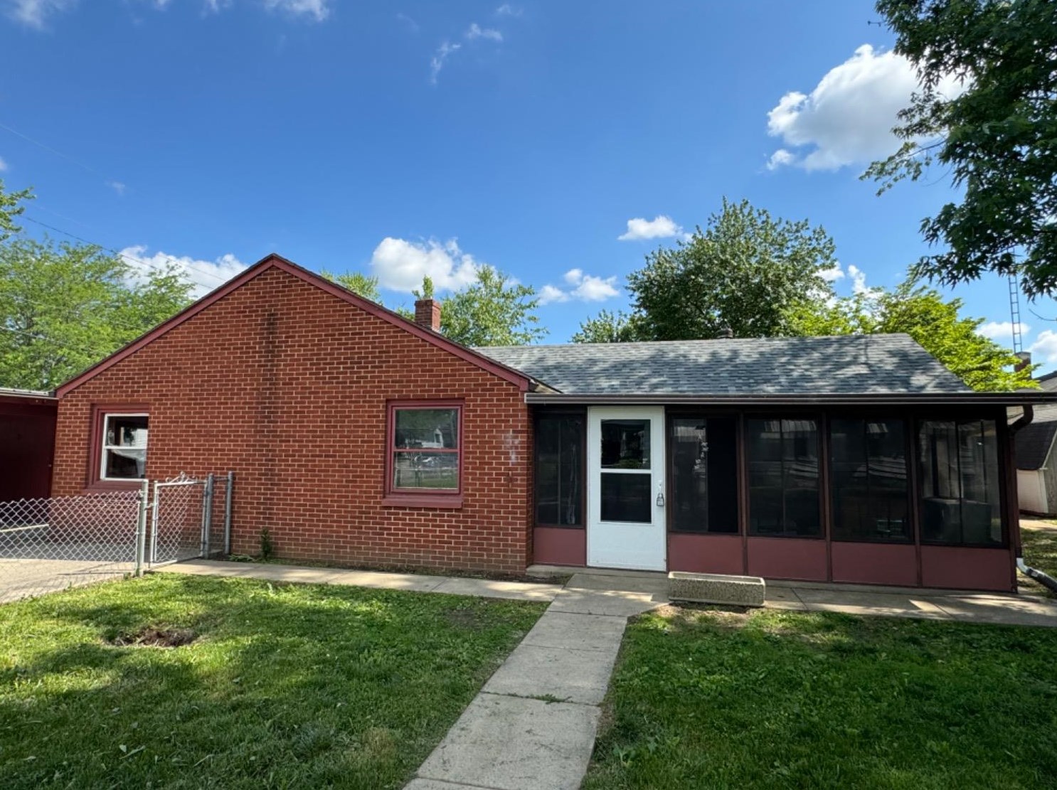 115 16th St, Richmond, IN 47374