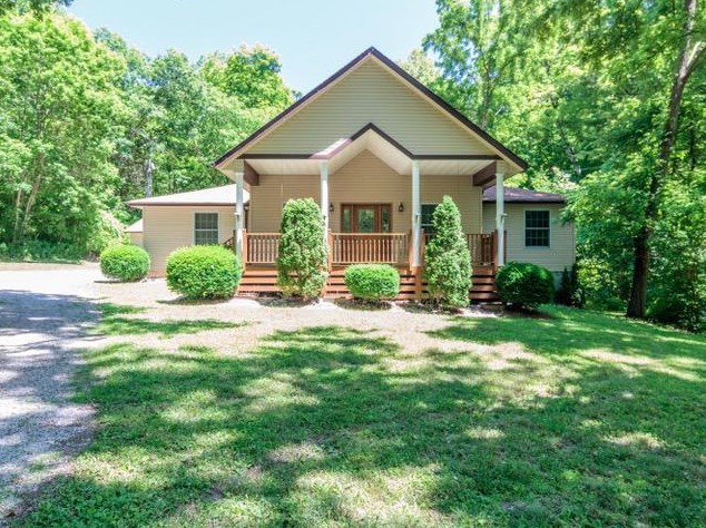 11159 Bushy Rd, Peppertown, IN 47030