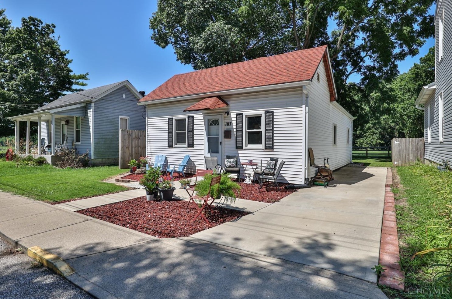 107 West St, West Harrison, IN 47060