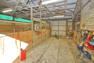 7717 N Hogan Rd, Aurora, IN 47001 - Photo 38