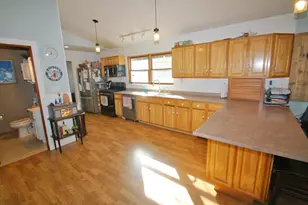 7717 N Hogan Rd, Aurora, IN 47001 - Photo 8