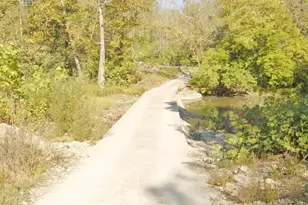 7717 N Hogan Rd, Aurora, IN 47001 - Photo 24