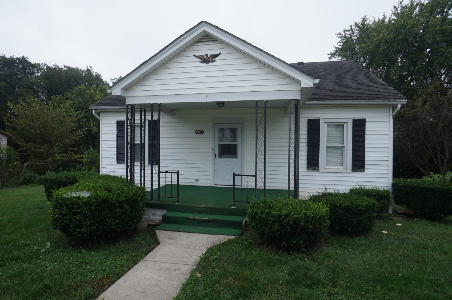 22120 Main St, Oldenburg, IN 47036