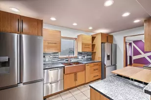 20072 Cravenhurst Dr, Lawrenceburg, IN 47025 - Photo 18