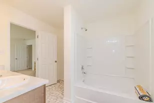 2310 N Liberty Lks Dr, Greensburg, IN 47240 - Photo 32