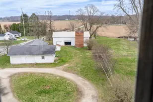 501 E Alquina Rd, Connersville, IN 47331 - Photo 14