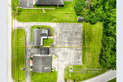 724 Green Boulevard, Aurora, IN 47001 - Photo 4