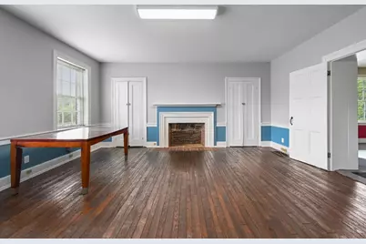 724 Green Boulevard, Aurora, IN 47001 - Photo 8