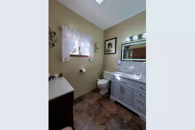 8907 E County Rd 400 N, Greensburg, IN 47240 - Photo 22