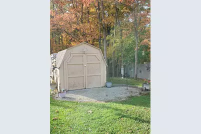 8907 E County Rd 400 N, Greensburg, IN 47240 - Photo 32