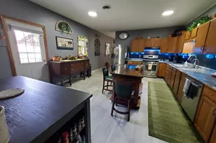 8907 E County Rd 400 N, Greensburg, IN 47240 - Photo 8