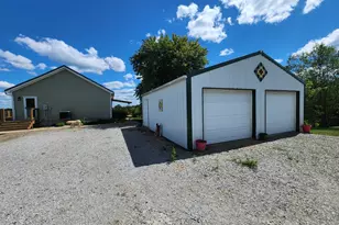 7492 Brooks Rd, Vevay, IN 47043 - Photo 8