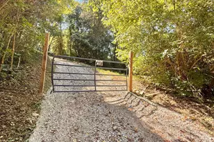 7517 Lower Dillsboro Rd, Aurora, IN 47001 - Photo 20
