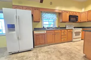 2092 N 250 E, Rushville, IN 46173 - Photo 16