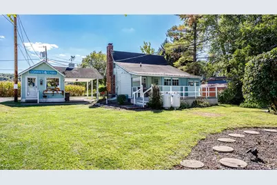 19051 Mount Street, Metamora, IN 47030 - Photo 8