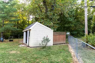 2131 Seneca Dr, Madison, IN 47250 - Photo 38