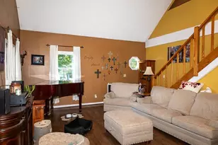 10242 W Polk Rd, Lexington, IN 47138 - Photo 2