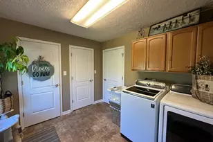 11081 Brookhill Dr, Brookville, IN 47012 - Photo 14