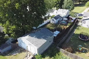 616 Long St, Brookville, IN 47012 - Photo 10