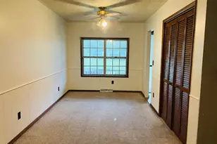 875 W Malone Dr, Connersville, IN 47331 - Photo 12