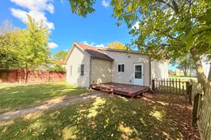 113 N Sycamore St, Osgood, IN 47037 - Photo 8