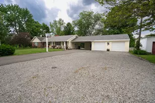 918 Warn St, Milan, IN 47031 - Photo 4