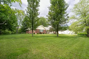 918 Warn St, Milan, IN 47031 - Photo 8