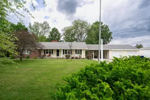 918 Warn St, Milan, IN 47031 - Photo 2