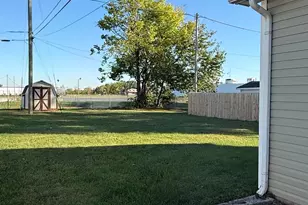 210 W 5th St, Greensburg, IN 47240 - Photo 34