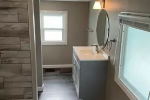 580 Indiana Ave, Aurora, IN 47001 - Photo 8