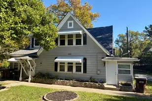 580 Indiana Ave, Aurora, IN 47001 - Photo 2