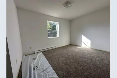 1015 Beech St, Connersville, IN 47331 - Photo 6