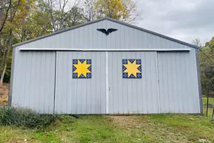 111 W Everton Rd, Connersville, IN 47331 - Photo 2