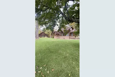 924 W 3rd Street, Connersville, IN 47331 - Photo 2