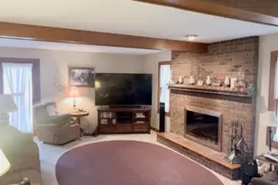 924 W 3rd St, Connersville, IN 47331 - Photo 18