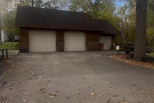 924 W 3rd St, Connersville, IN 47331 - Photo 14