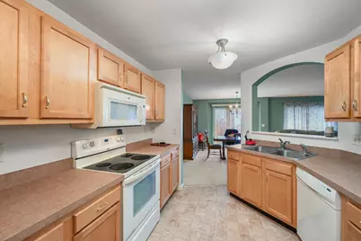 301 Riverscape Court, Lawrenceburg, IN 47025 - Photo 16