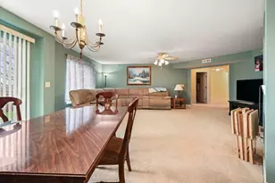 301 Riverscape Ct, Lawrenceburg, IN 47025 - Photo 12