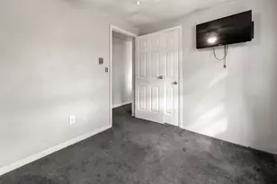 723 Floyd Dr, Versailles, IN 47042 - Photo 14