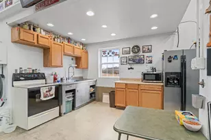 7904 S Sr 129 S, Versailles, IN 47042 - Photo 28