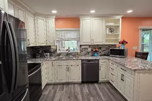 18080 E Sr 46, Hope, IN 47246 - Photo 6