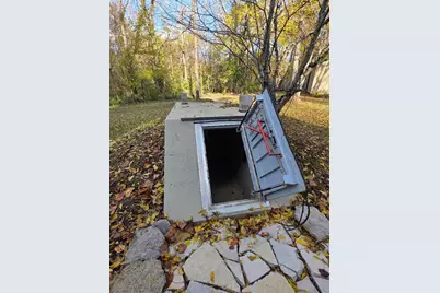 18080 E Sr 46, Hope, IN 47246 - Photo 50