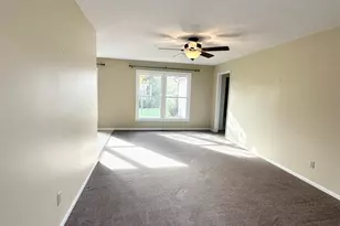 623 Old Orchard Ln, Connersville, IN 47331 - Photo 6