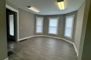 339 E Washington St, Greensburg, IN 47240 - Photo 2