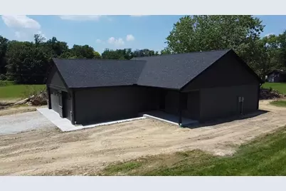 381 Itawamba Trail, Greensburg, IN 47240 - Photo 4