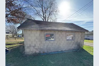 127 E Baltimore Street, Laurel, IN 47024 - Photo 4