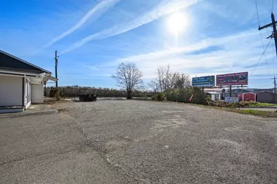 617 Green Boulevard, Aurora, IN 47001 - Photo 24