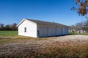 28429 Trojan Rd, Brookville, IN 47012 - Photo 38