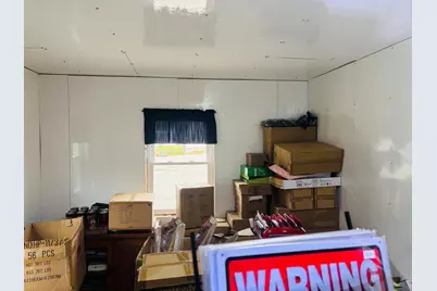 4823 W County Road 200 S, Connersville, IN 47331 - Photo 20