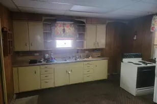 178 W 4th St, Aurora, IN 47001 - Photo 14